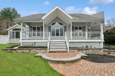 45 Nichols Road, Huntington Station, NY 11746