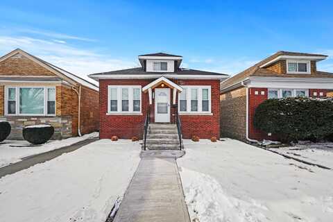 8738 S Bennett Avenue, Chicago, IL 60617