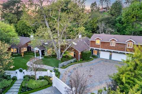 15461 Milldale Drive, Los Angeles, CA 90077
