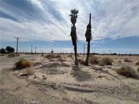 1325 Leeward Avenue, Thermal, CA 92274