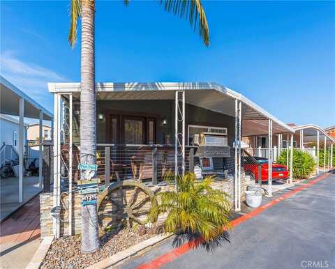 80 Huntington Street, Huntington Beach, CA 92648