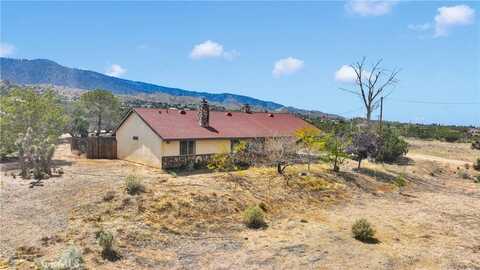 8970 Silver Rock Road, Pinon Hills, CA 92372