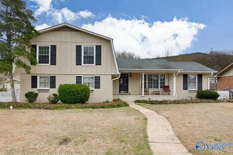10209 Plantation Drive SE, Huntsville, AL 35803