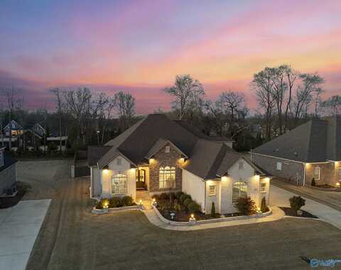 121 Phillipsridge Drive, Huntsville, AL 35811