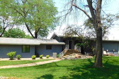 818 Charles Street, Denison, IA 51442