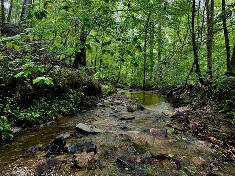 Hwy 136, Talking Rock, GA 30175