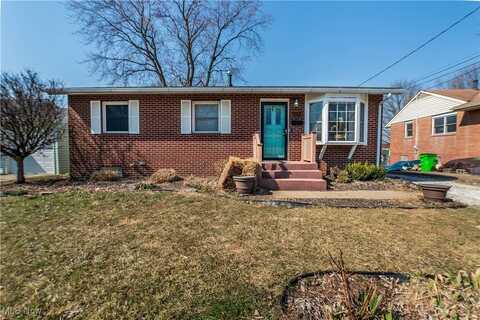 1232 Valley Drive NW, North Canton, OH 44720