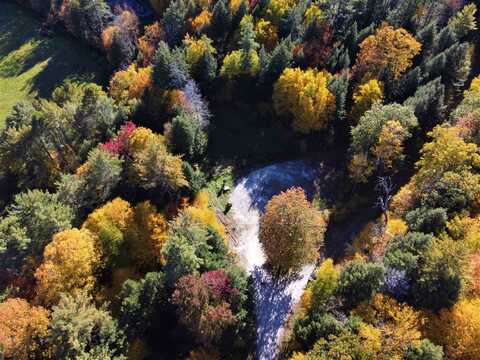 255 Linden Way, Chester, VT 05143