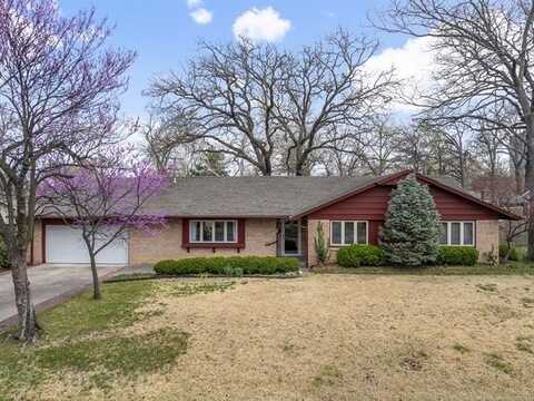 5929 S Pittsburg Avenue, Tulsa, OK 74135