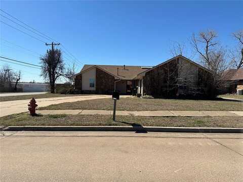 1301 Silver Ash Street, Moore, OK 73160