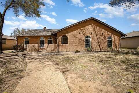 2109 Briarwood Boulevard, Arlington, TX 76013