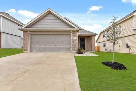 1156 Wingjet Way, Fort Worth, TX 76131