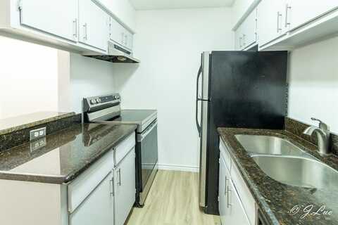4044 Buena Vista Street, Dallas, TX 75204