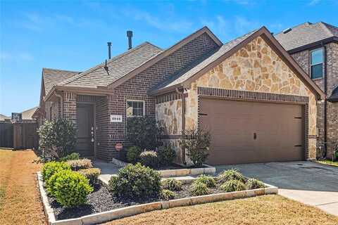 2545 Pettus Drive, Forney, TX 75126