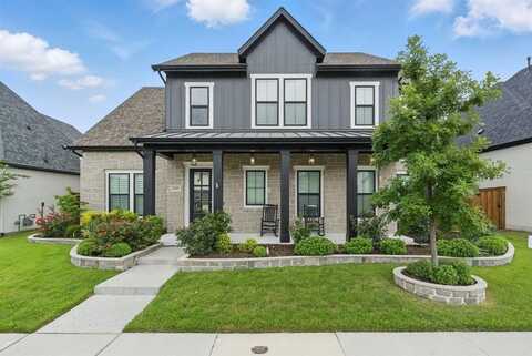 2205 Sandrellan Street, Fort Worth, TX 76008