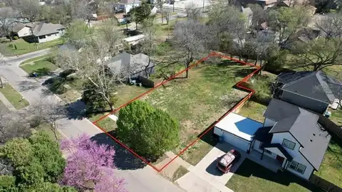 615 S Maxey Street, Sherman, TX 75090