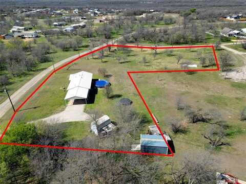 305 Cheyenne Drive, Runaway Bay, TX 76426