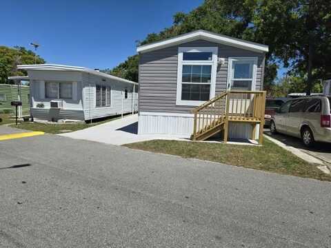 3301 58th Avenue North, Saint Petersburg, FL 33714