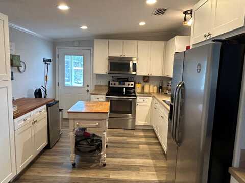 261 Taho Circle, Valrico, FL 33594