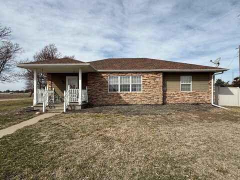 1349 Road 6200, Hebron, NE 68370