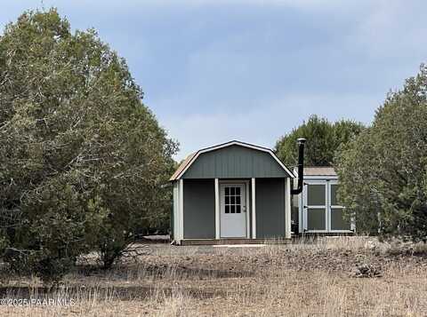 40850 N Stagecoach Boulevard, Ash Fork, AZ 86320