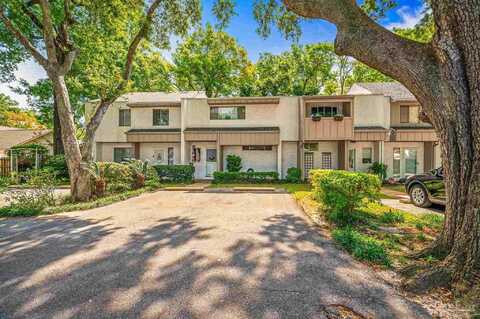 3400 Wimbledon Dr, Pensacola, FL 32504