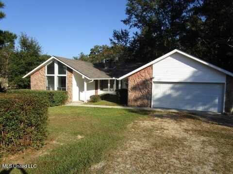 310 E LAKESHORE, Carriere, MS 39426