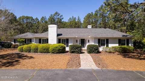 205 Bel Air Drive, Pinehurst, NC 28374