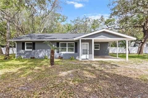 7689 W Tropical Lane, Homosassa, FL 34448