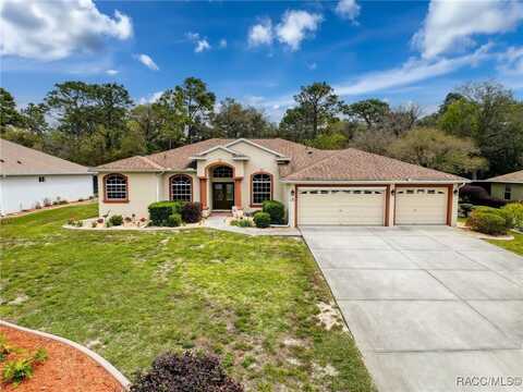 184 Cypress Boulevard E, Homosassa, FL 34446