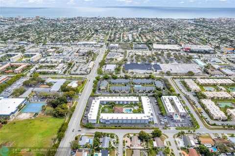 400 SE 10th St, Deerfield Beach, FL 33441