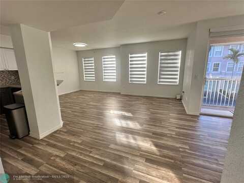 6492 W Sample Rd, Pompano Beach, FL 33067