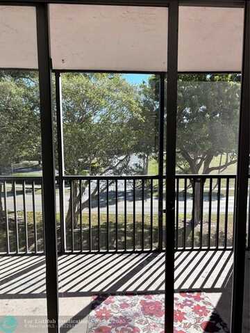 3801 environ, Lauderhill, FL 33319