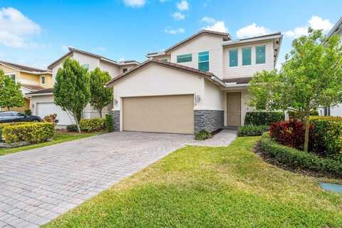 3970 Pelicano Way, Deerfield Beach, FL 33064