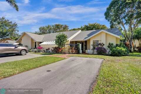 10908 Waterberry Ct, Boca Raton, FL 33498