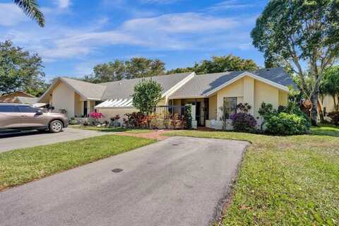 10908 Waterberry Ct, Boca Raton, FL 33498