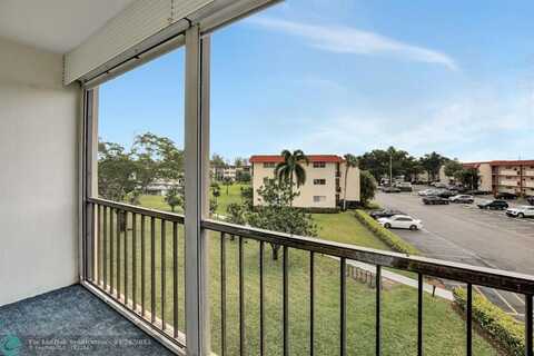 9720 S Hollybrook Lake Dr, Pembroke Pines, FL 33025