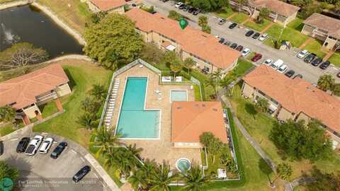 10070 Twin Lakes Dr, Coral Springs, FL 33071