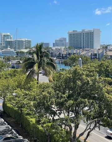 1731 SE 15th St, Fort Lauderdale, FL 33316