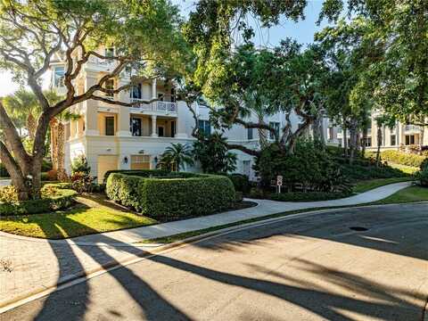601 N Swim Club Drive, Vero Beach, FL 32963