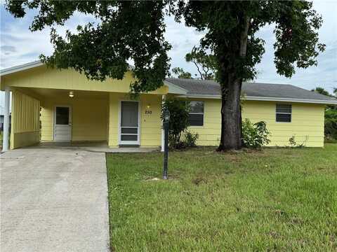 250 Delaware Avenue, Sebastian, FL 32958