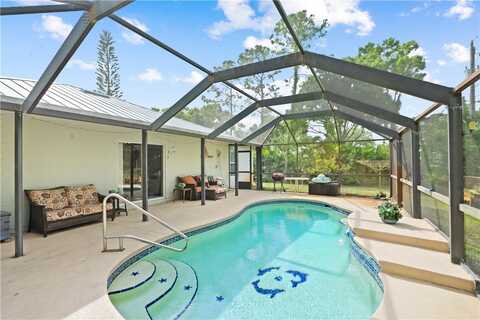 8645 97th Avenue, Vero Beach, FL 32967
