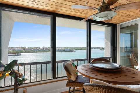 1542 Jupiter Cove Drive, Jupiter, FL 33469