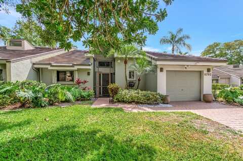6792 Parisian Way, Lake Worth, FL 33467