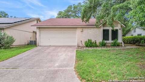 5435 Vista Trail, San Antonio, TX 78247
