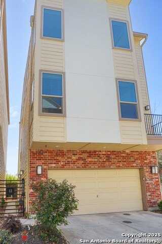 3831 Harry Wurzbach Rd 12, San Antonio, TX 78209