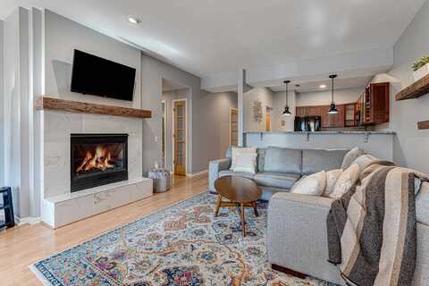 1140 E Dayton Street, Madison, WI 53703