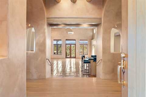 91 Bluestem Drive, Santa Fe, NM 87506