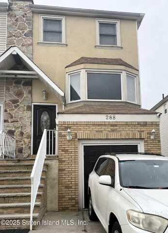 288 Nome Avenue, Staten Island, NY 10314
