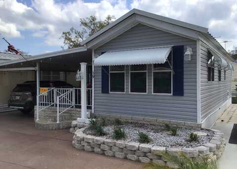 37811 Chancey Rd., Zephyrhills, FL 33541